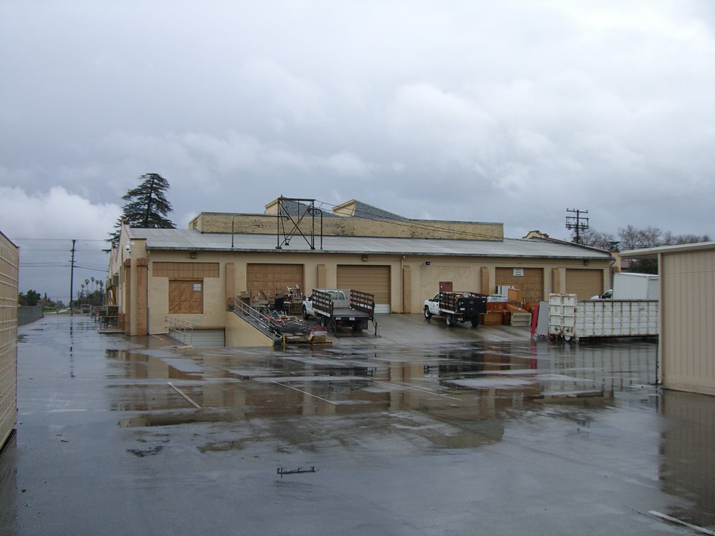 Former Fontana Citrus Assoc. Warehouse, Фонтана