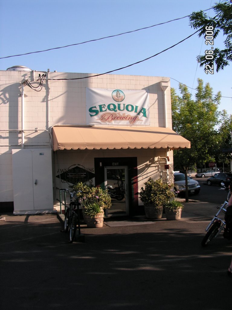 Sequoia Brewing, Fresno, California, Фресно