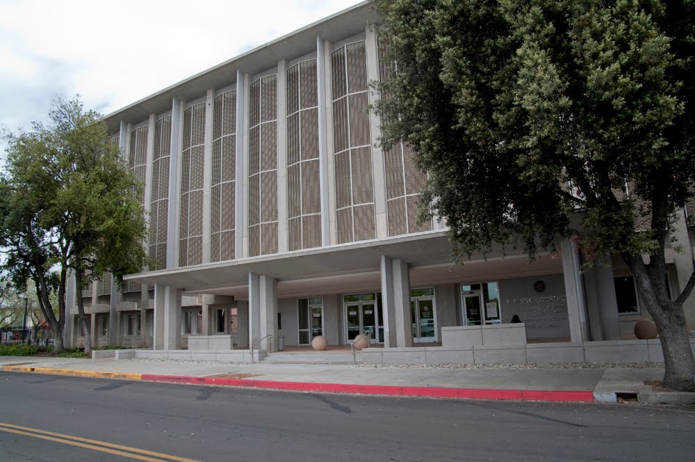 B. F. Sisk Courthouse, Fresno CA, 4/2011, Фресно