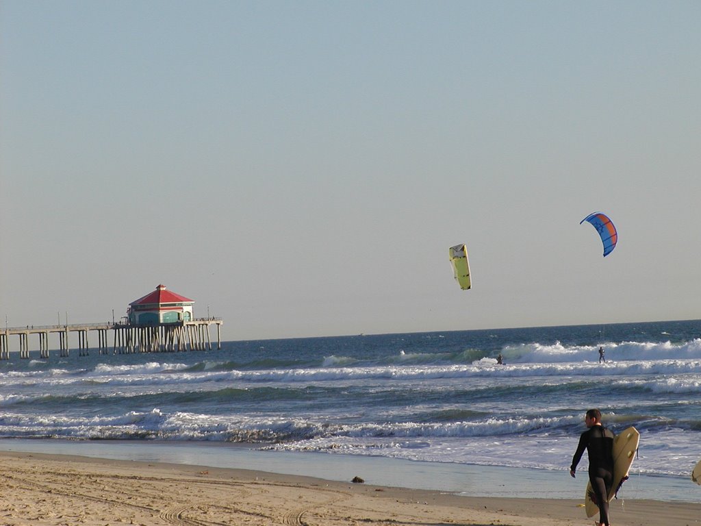 Kite Surfing Off H. B., Хантингтон-Бич