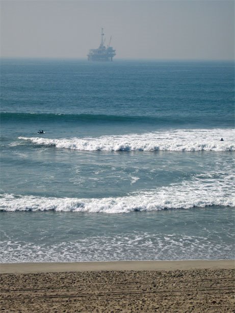 Oil Rig at Huntington Beach, Хантингтон-Бич