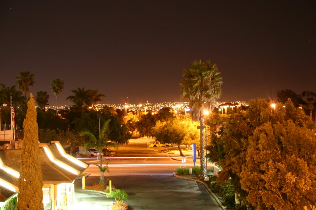 Motel 6 Chula Vista View to Tijuana, Чула-Виста