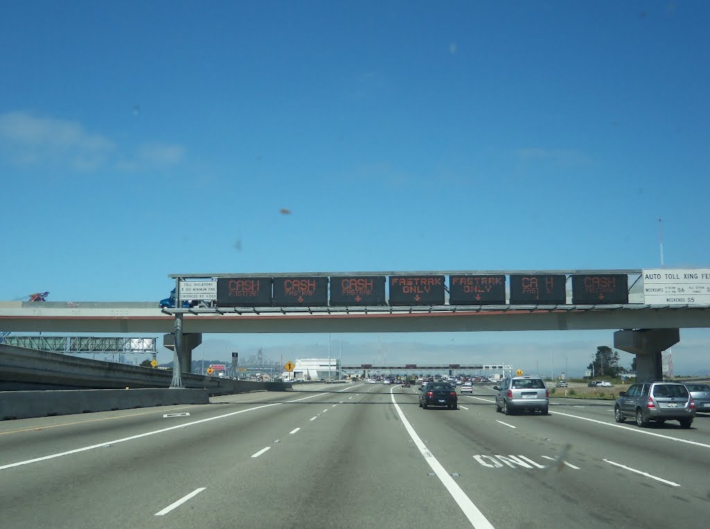 Oakland-San Francisco Bay Bridge Auto Toll, Эмеривилл