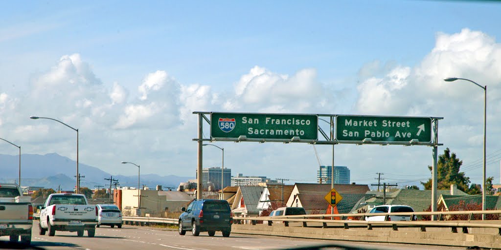 Highway 580 to San Francisco, USA, Эмеривилл