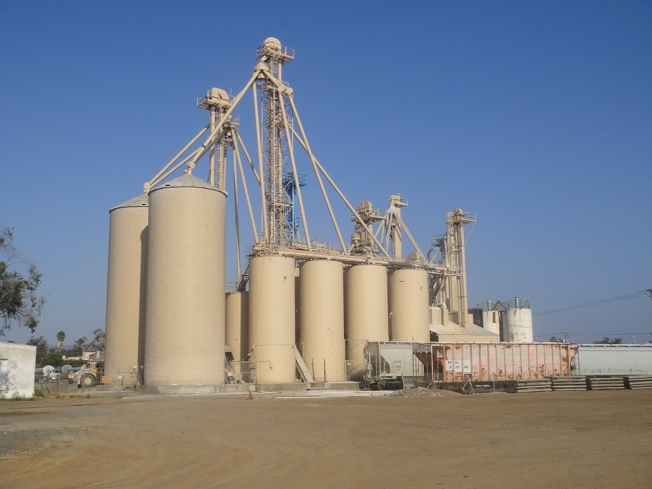 Grain Handling in Escondido, Эскондидо