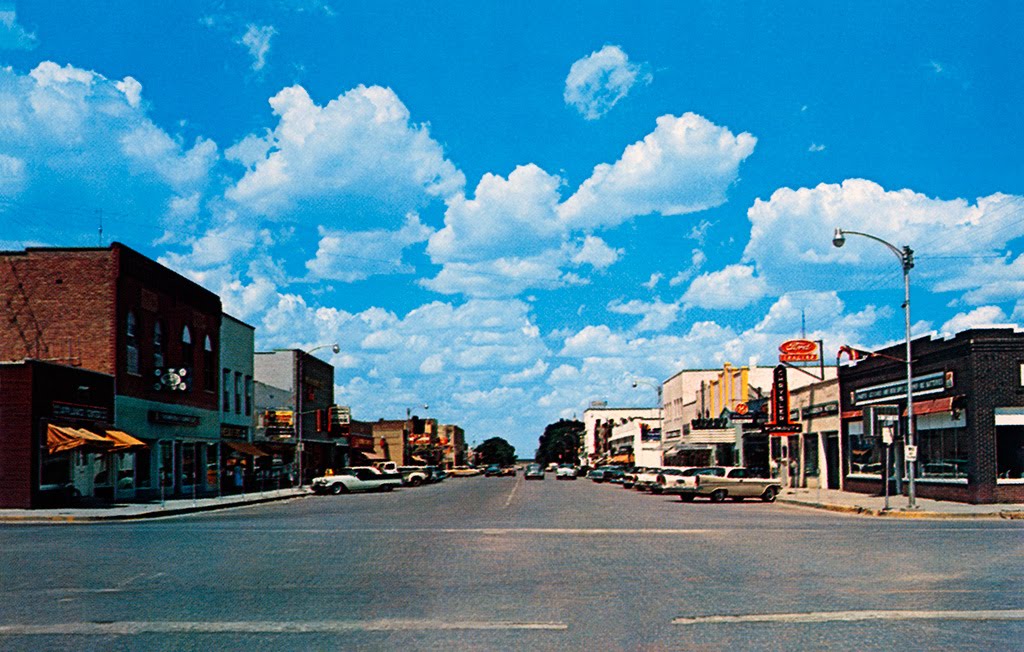 Franklin Avenue in Colby, Kansas, Колби