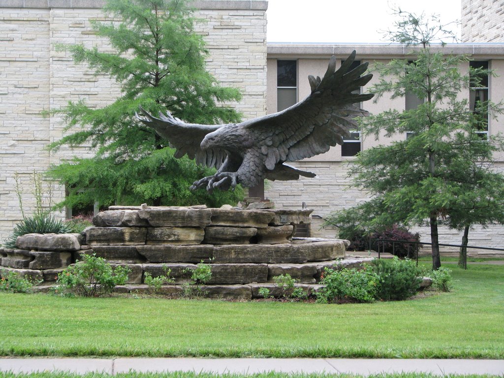 Eagle, Washburn University, Topeka, Овербрук