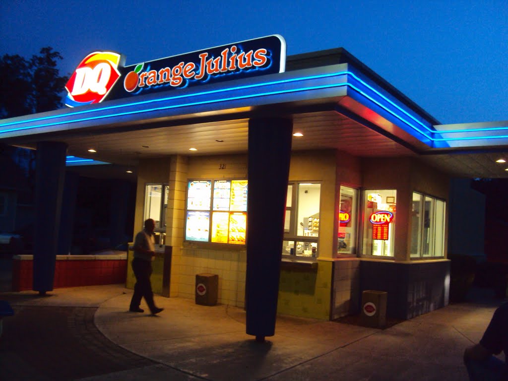 North 9th St. Dairy Queen, Салина