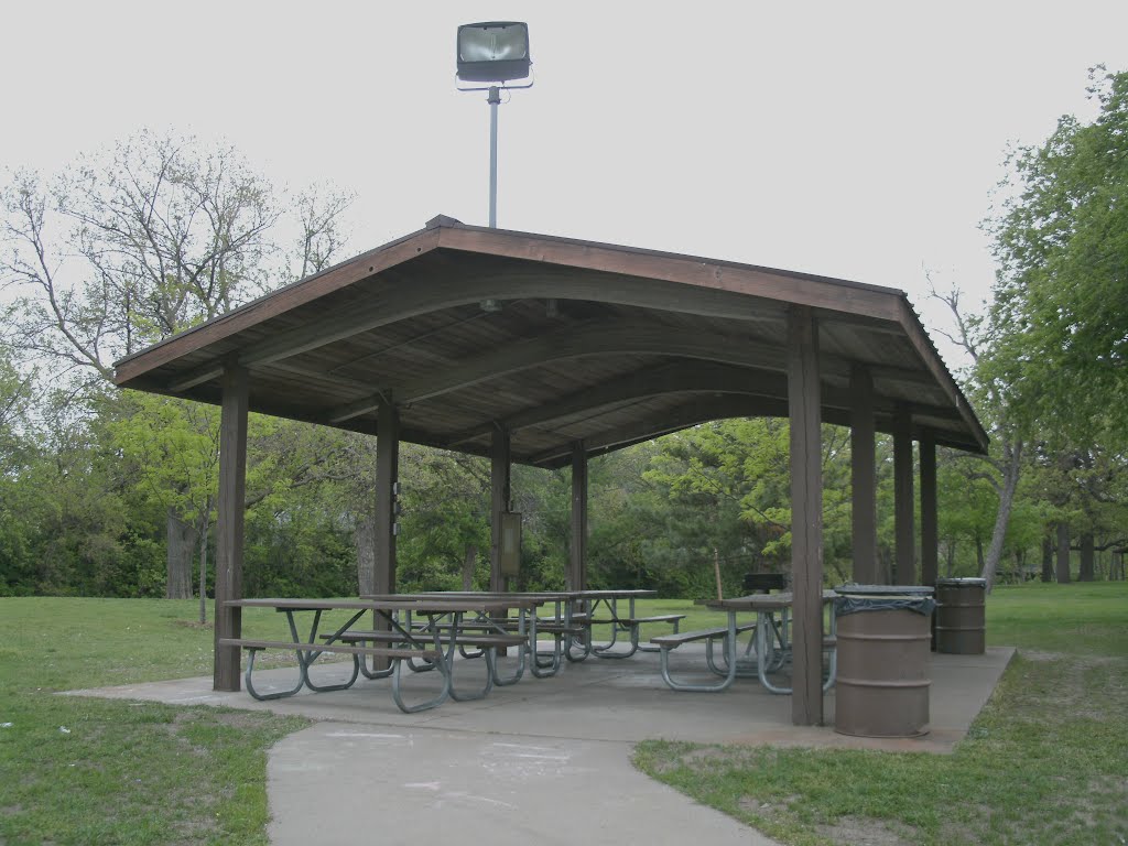 Oakdale Park, Shelter 2, Салина