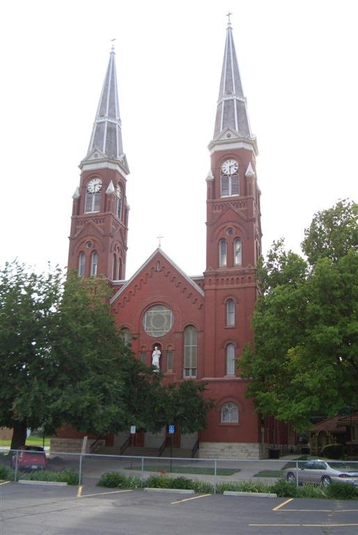 St Joseph Catholic Church, the spires you see at the I-70 corner, Topeka, KS, Топика