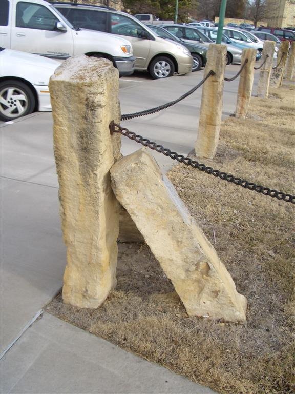 limestone fenceposts on Fort Hays State campus, Hays, KS, Хэйс