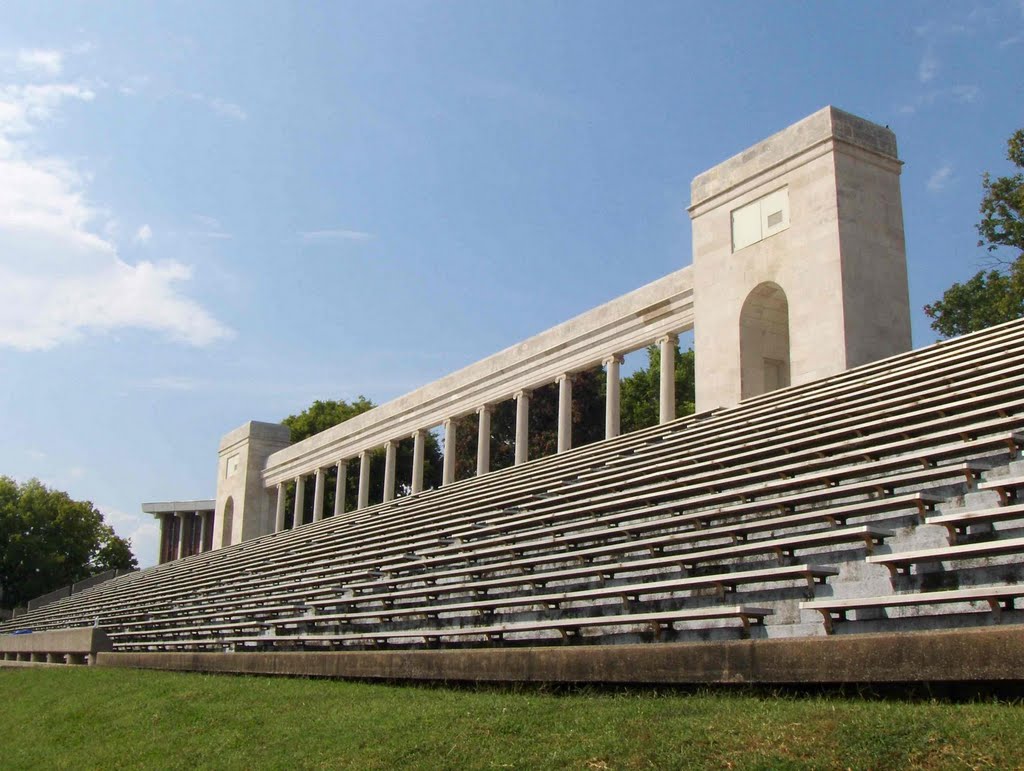 Western Kentucky University Amphitheatre and William Terry Colonnade, GLCT, Баулинг Грин