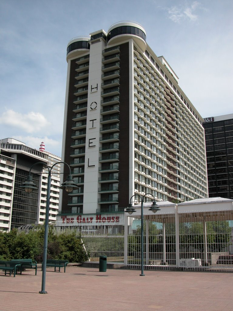 The Galt House Hotel, as Viewed from the Belvedere, Louisville, Kentucky, Лоуисвилл