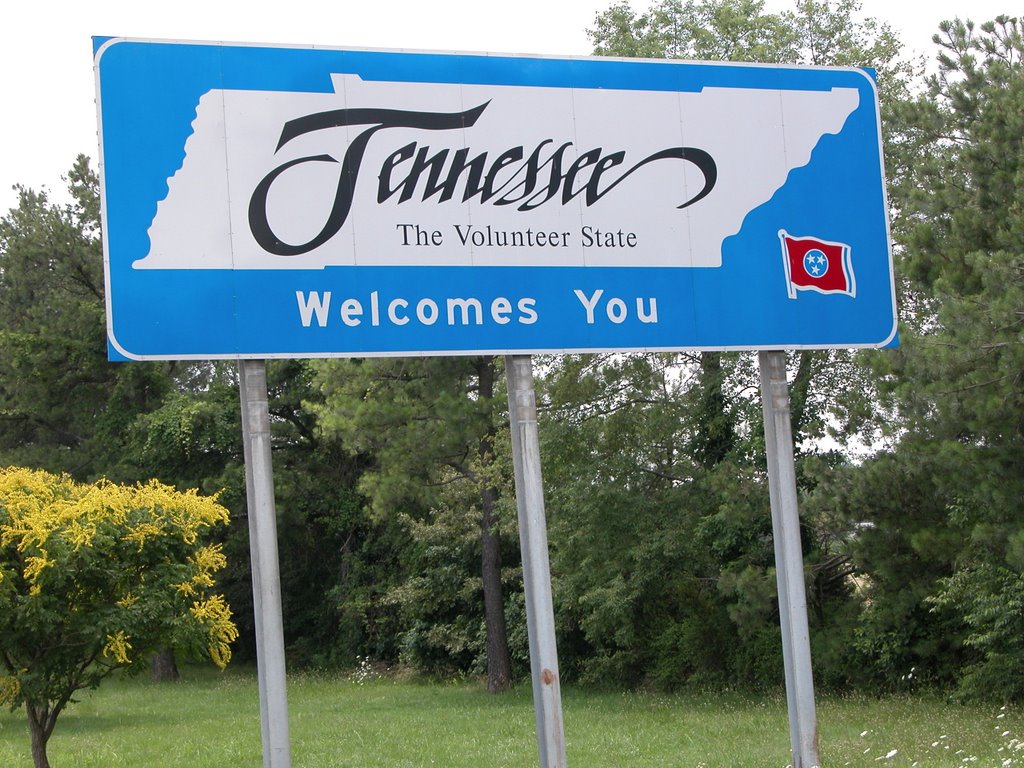 "Tennessee Welcomes You" Sign, Entering Tennessee on Interstate 65, Southbound, Трентон