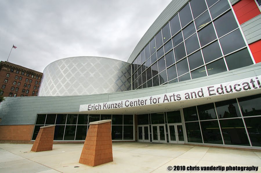 Erich Kunzel Center for Arts and Education, Форт-Митчелл