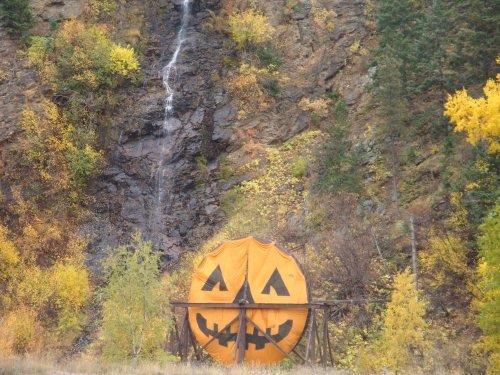 Loch Lomond Hike 10-08 - 10 Halloween Watermill in Idaho Springs, Айдахо-Спрингс