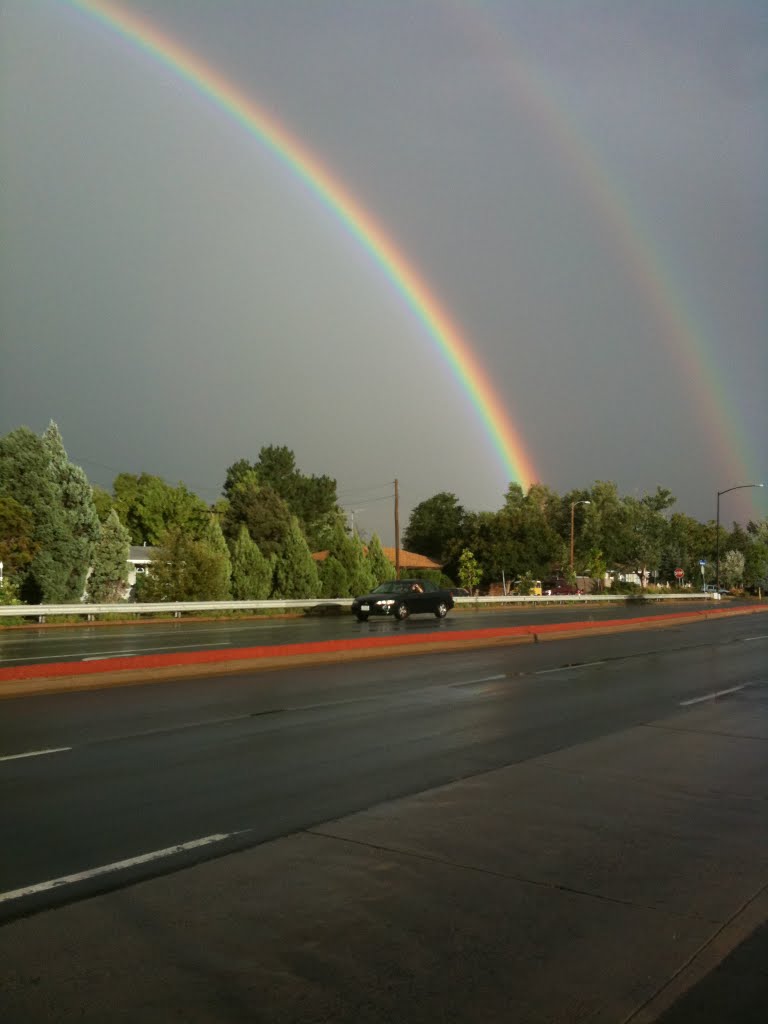 Rainbow over Boulder, Аурора