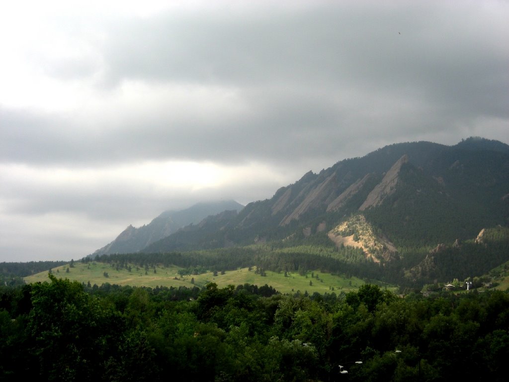 Flatirons from St. Julien Hotel, Боулдер