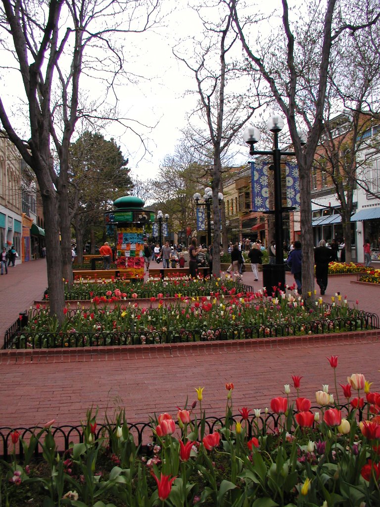 Downtown Boulder Colorado, Spring 2006, Боулдер