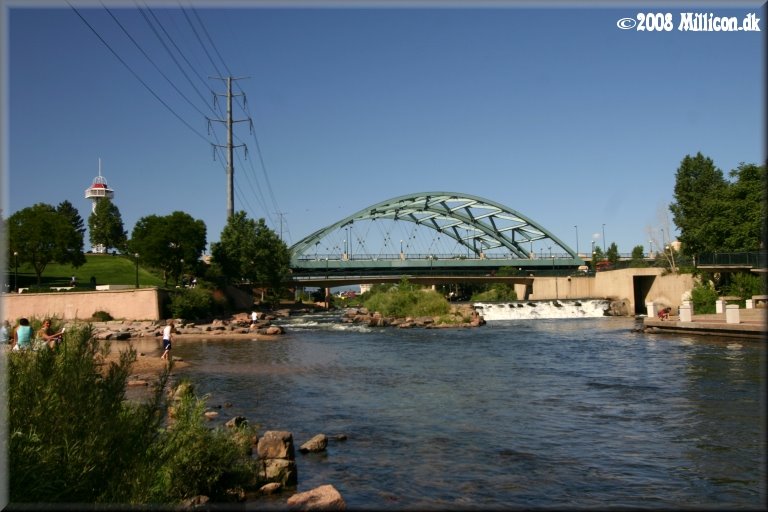 South Platte River and Speer Boulevard Bridge, Денвер