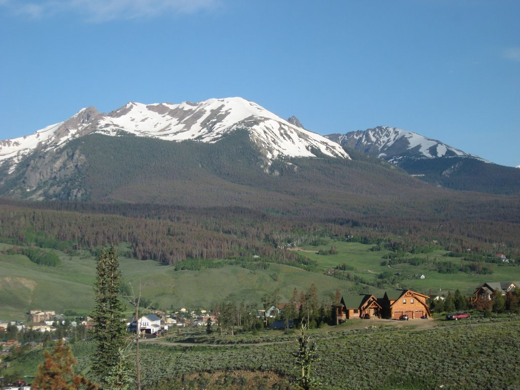 View NW from Dillon, Colorado, Диллон