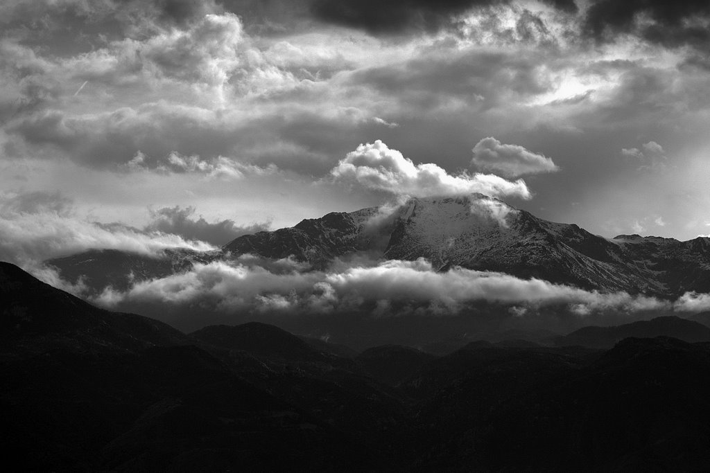 Pikes Peak in Clouds, Колорадо-Спрингс