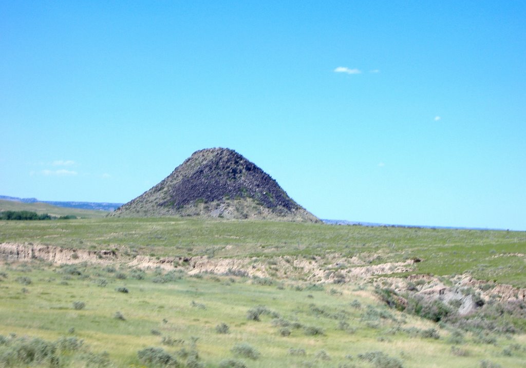 Huerfano Butte from the Interstate, Лас-Анимас