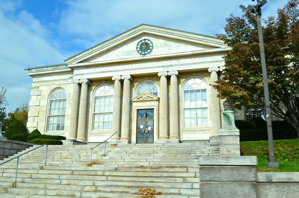 George Maxwell Memorial Library, Вернон