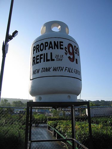 This fake propane tank is made of Styrofoam by myself - made in 2003., Данбури
