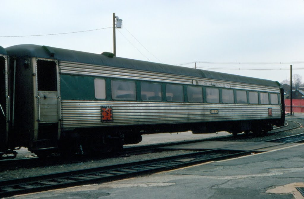 New York, New Haven and Hartford Railroad Passenger Coach No. 2533 at Danbury, CT, Данбури