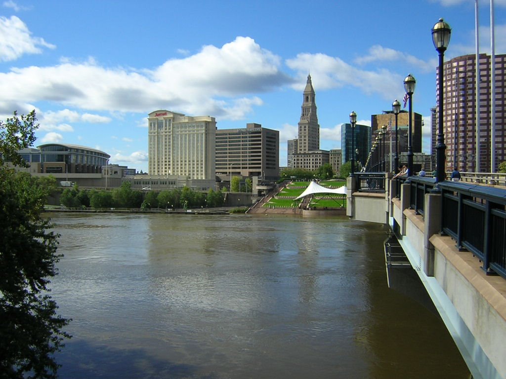 Hartford viewed from across the Connecticut River, Ист-Хартфорд
