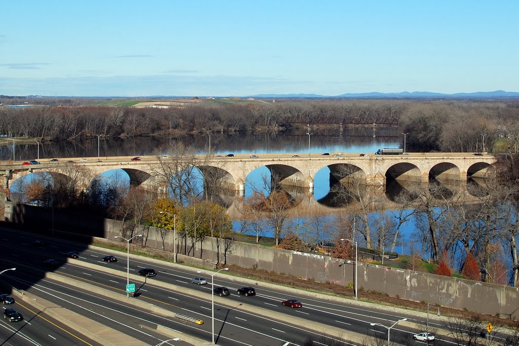 Bulkeley Bridge, Connecticut River, Hartford, CT, Хартфорд