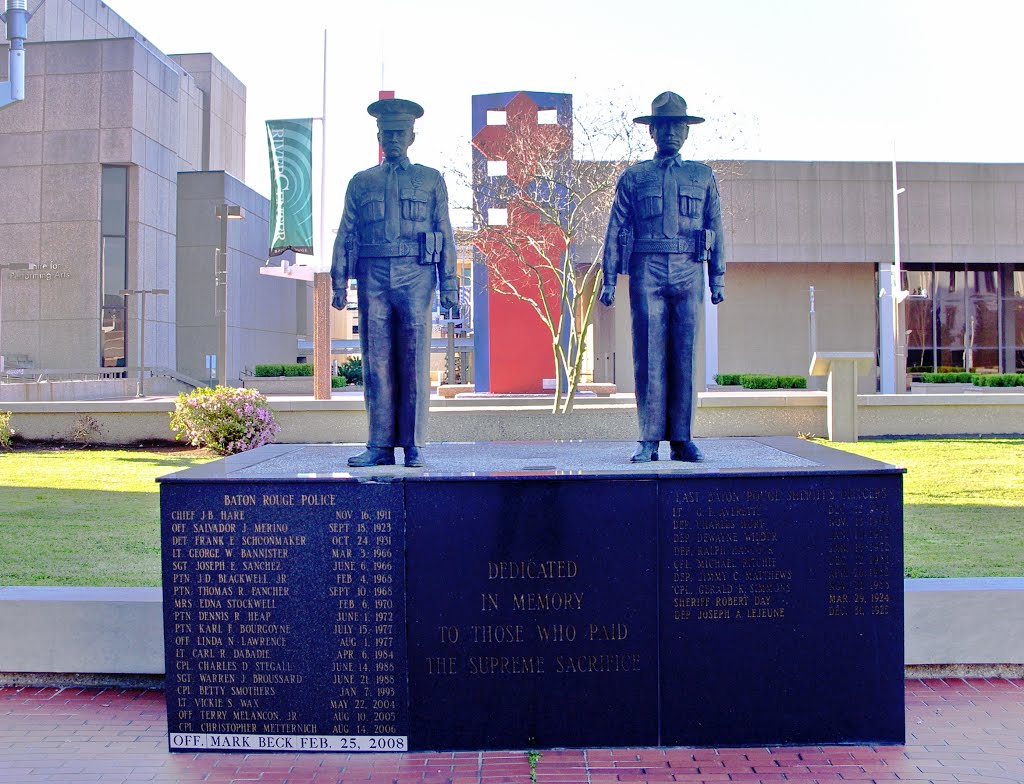 2013 03-14 Baton Rouge, Louisiana - Law officers memorial, Батон-Руж