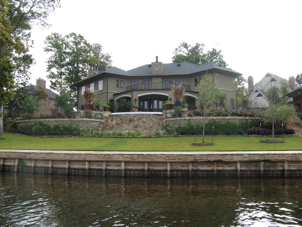 House on Black Bayou, Бентон