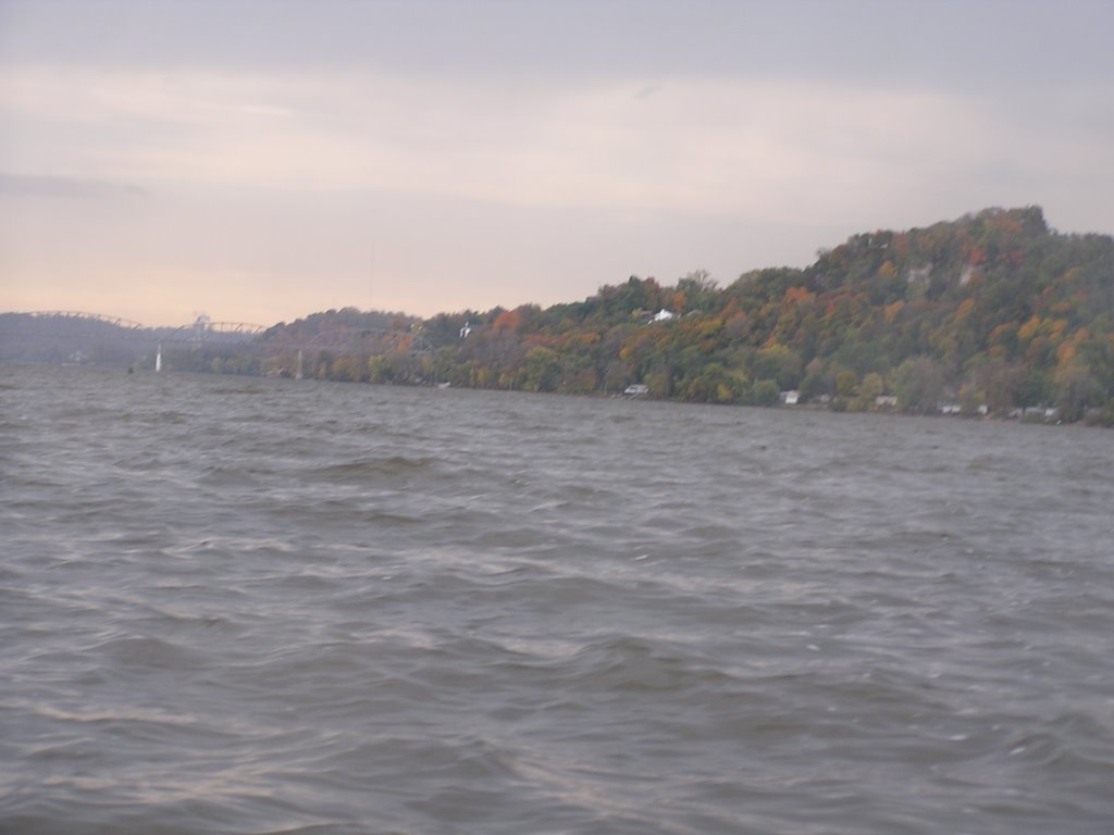 The Choppy Mississippi in Wind, October 2009, Богалуса
