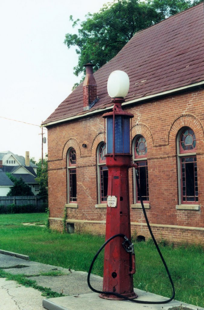 pump and pray, Port Gibson Mississippi (8-2000), Клейтон