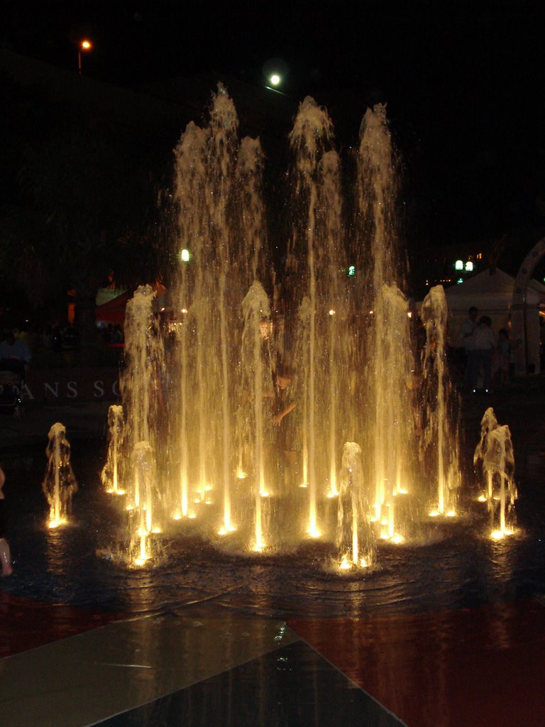 Downtown Fountain, Лафайетт