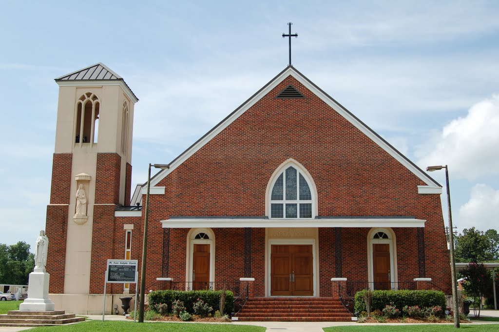 St. Anne Catholic Church - Youngsville, LA, Чёрч-Пойнт