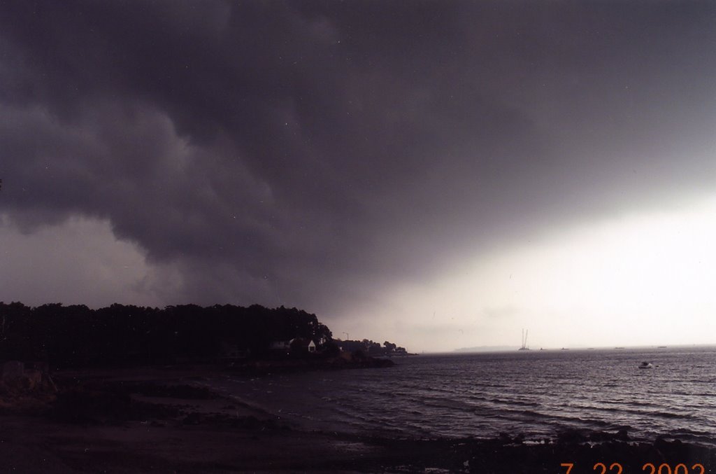 Thunder Storm over the Beverly Coast, Беверли