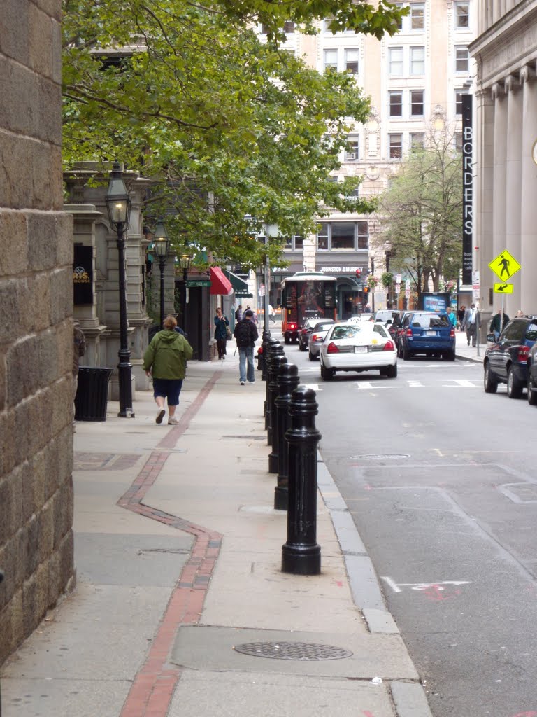 Boston - School street & materialization of the Freedom Trail, Бостон