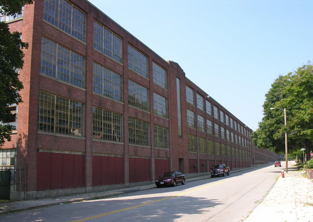 The Draper Corp. Mill, Hopedale MA, Вест-Бойлстон