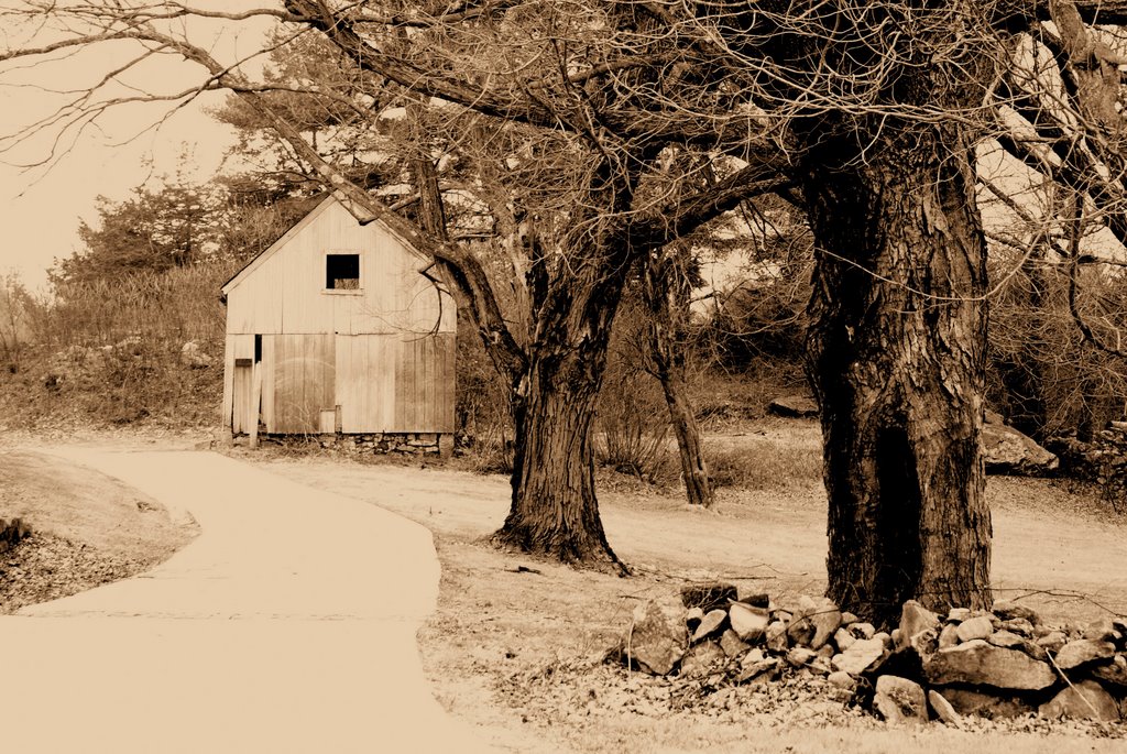 Sepia barn1, Вест-Спрингфилд