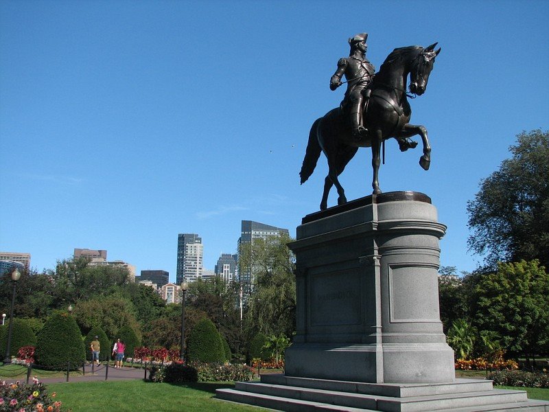 Boston Public Garden, Washingtons statue, Вестон