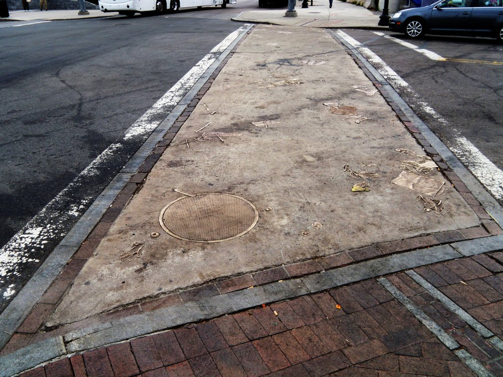 Boston - Pedestrian crossing on Hanover street - Please enlarge!, Вестон