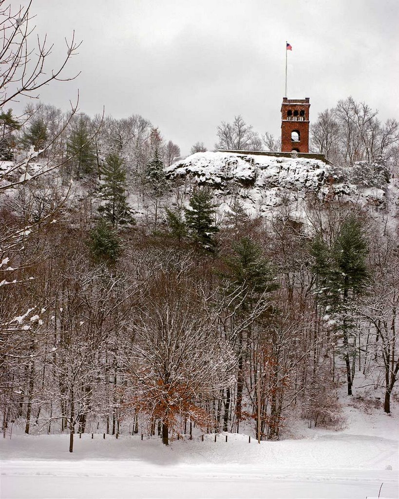 poets seat tower in winter from beacon field, Гринфилд
