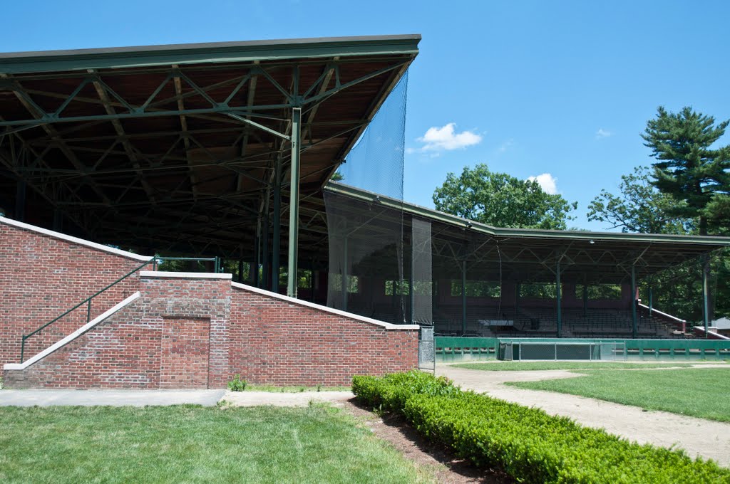 Walker Grandstand Baseball Field, Forest Park, Springfield, Massachusetts, Ист-Лонгмидоу