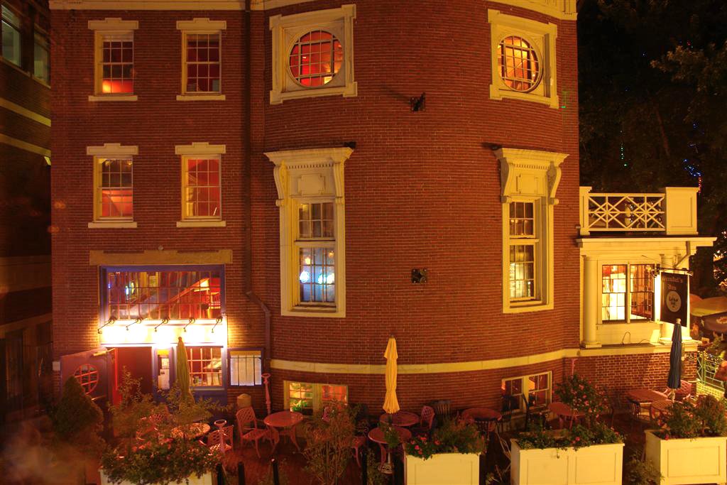 Grendels Den Restaurant - Harvard Square - Cambridge, MA, Кембридж