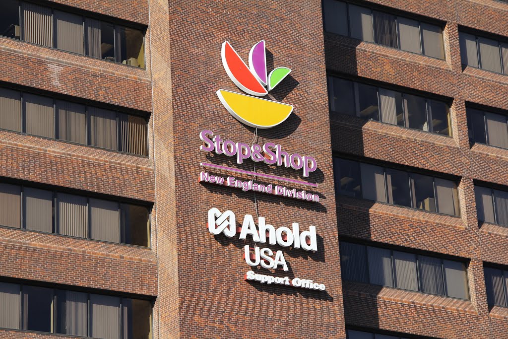 Stop & Shop Sign (Quincy MA), Куинси