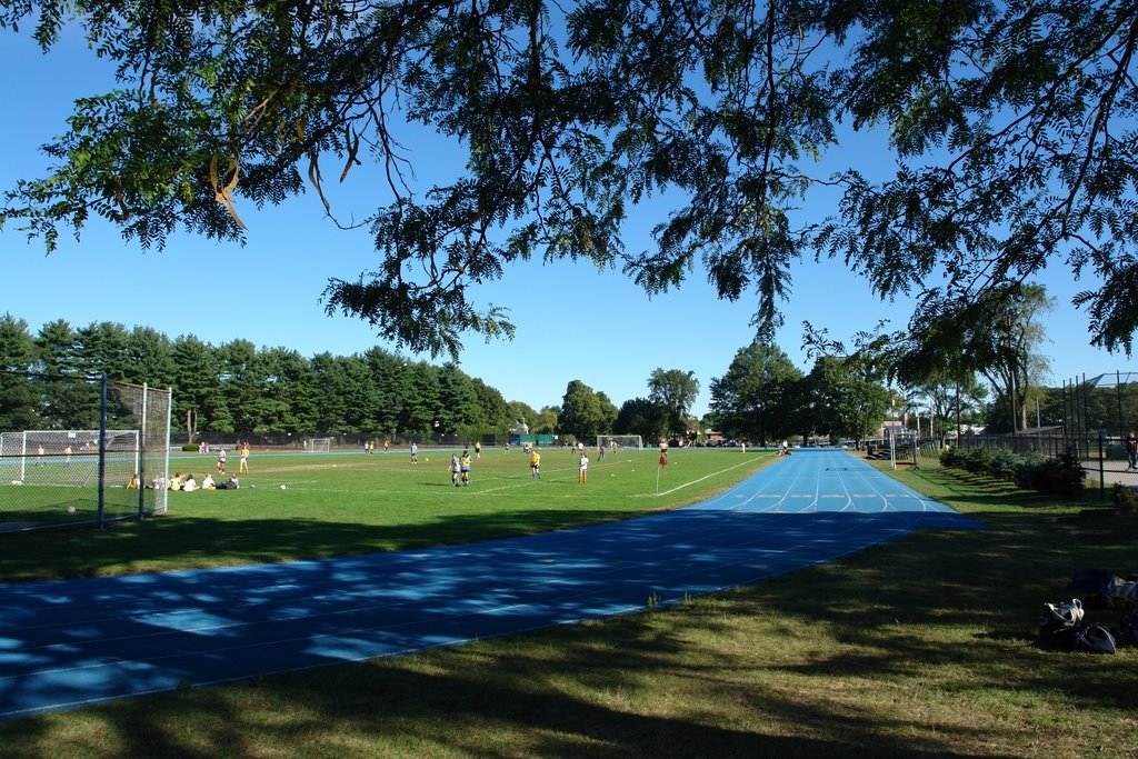 Soccer Field & Track - Lexington, MA, Лексингтон