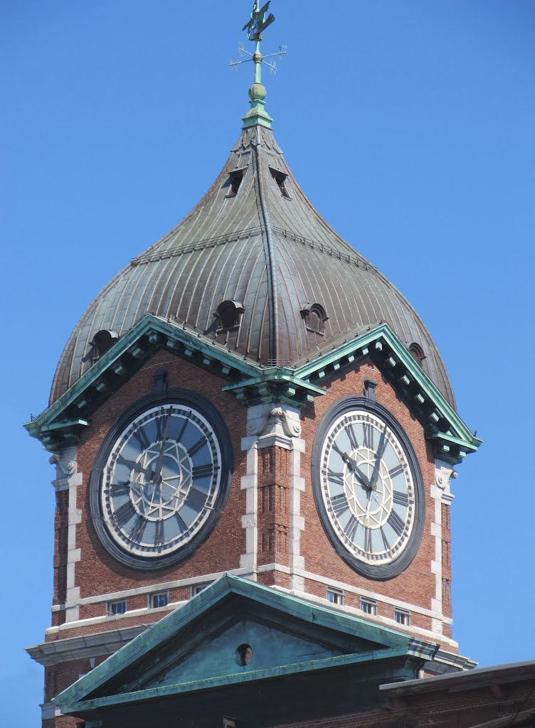 Old Lawrence Clock Tower, Лоуренс